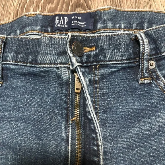 Gap Men's 36x32 Dark Indigo Straight Fit Denim Jeans - Picture 4 of 9